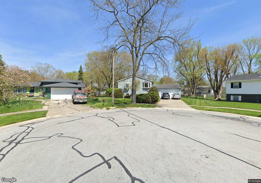 9373 Roosevelt St, Crown Point, IN 46307 - photo 1