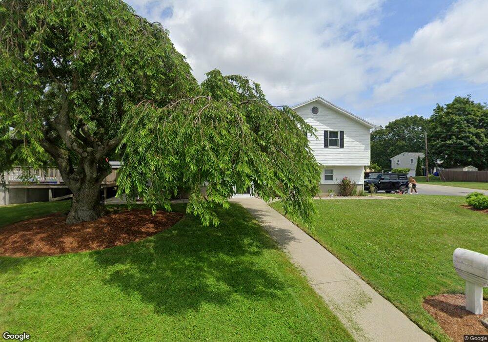 3 Corte Reale Dr, Bristol, RI 02809 - photo 1