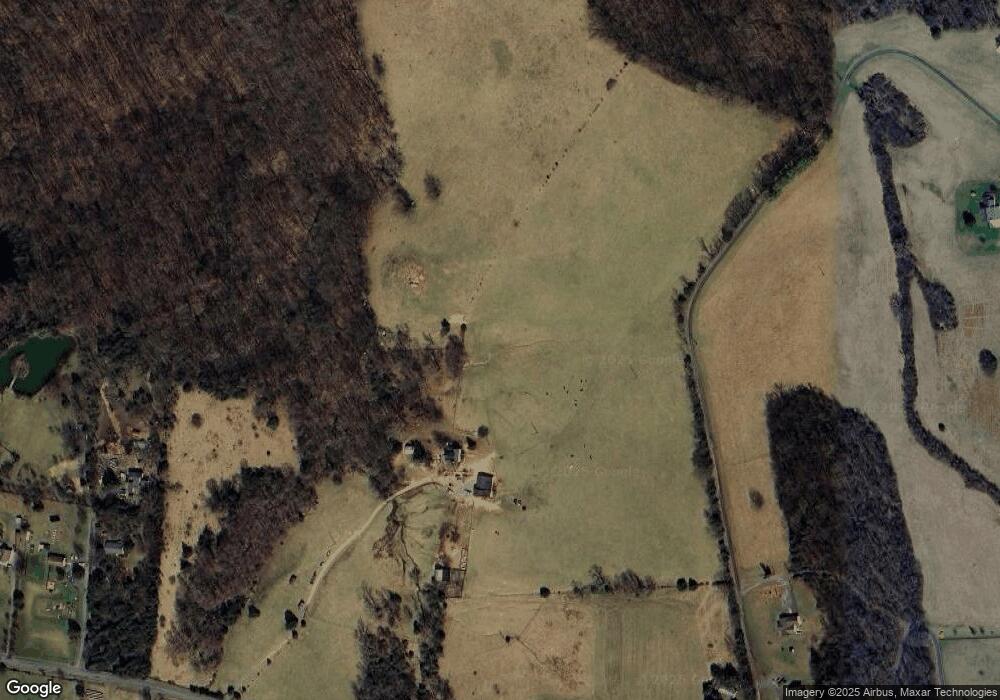 1335 Buck Mountain Rd, Bentonville, VA 22610 - photo 1