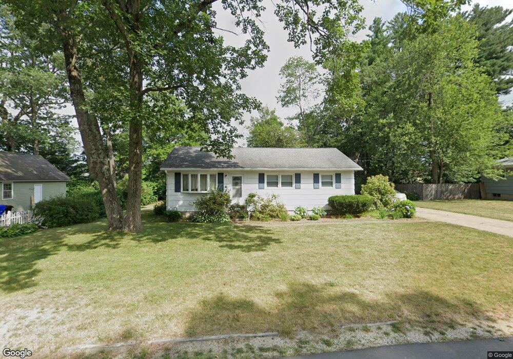 11 Cedar St, Hudson, NH 03051 - photo 1