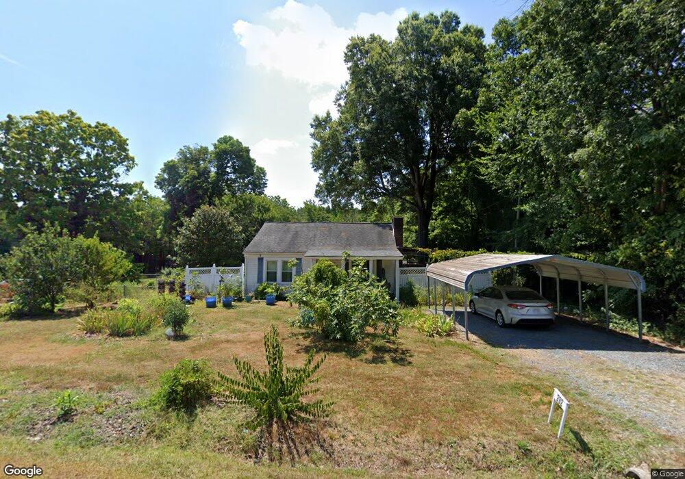 292 Cresent Dr, Asheboro, NC 27203 - photo 1