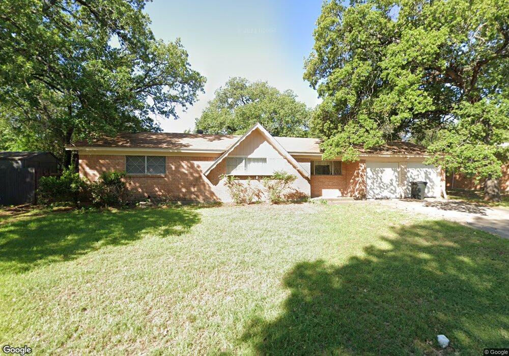 1044 Idlewood Ave, Azle, TX 76020 - photo 1