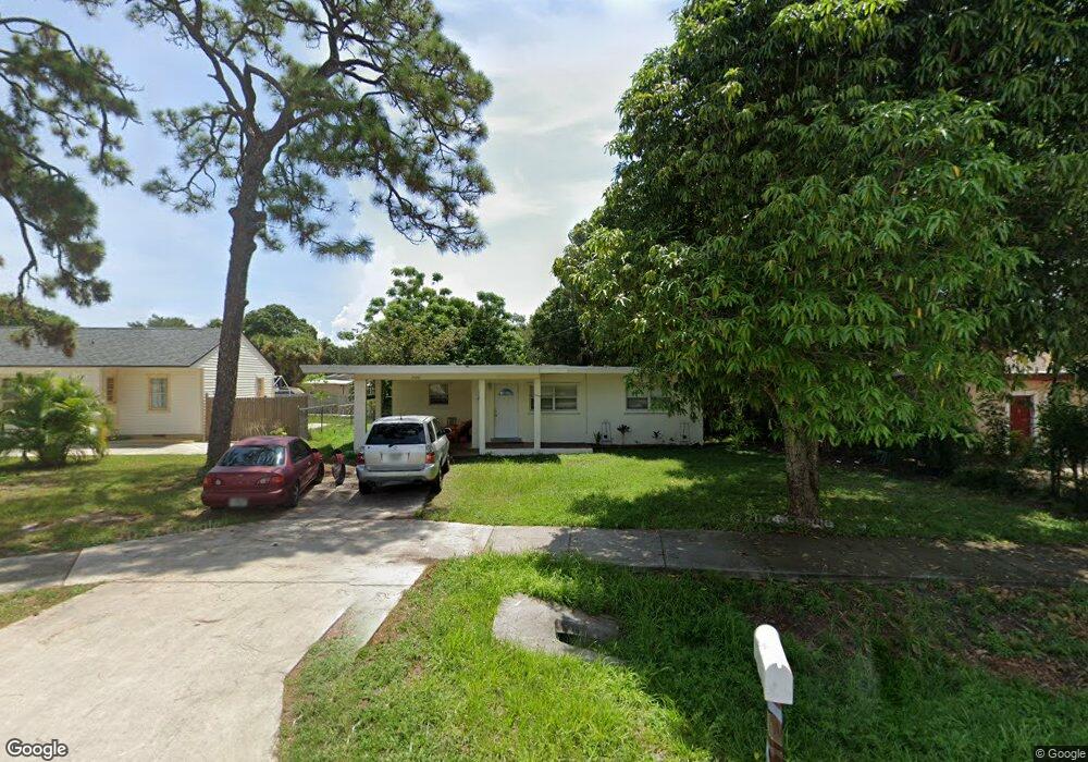 2010 Sunrise Blvd, Fort Pierce, FL 34950 - photo 1