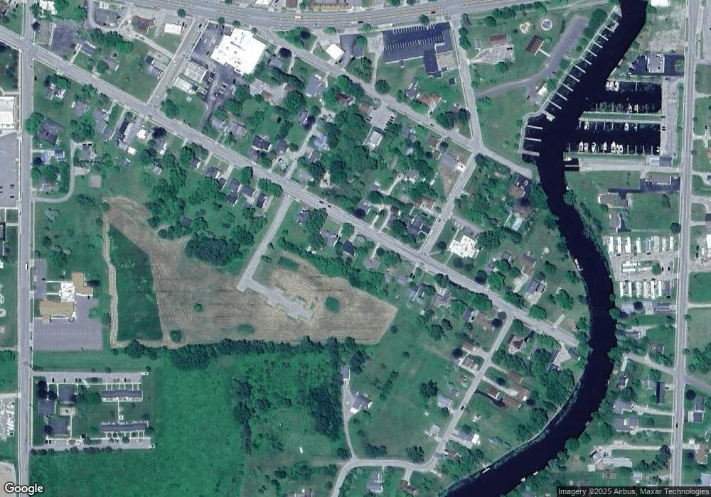 316 E Michigan Ave, Au Gres, MI 48703 - photo 1