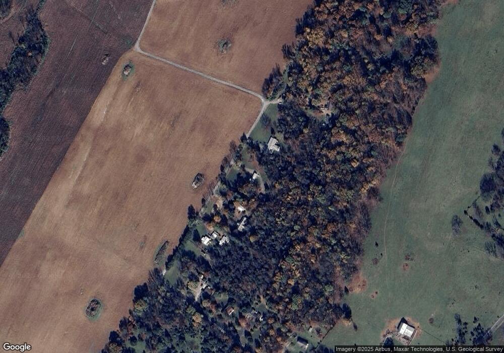 472 Forman Rd W, Shepherdstown, WV 25443 - photo 1