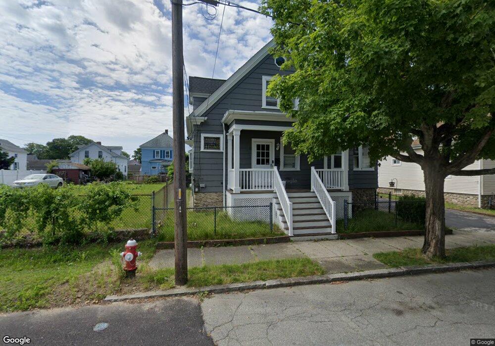 374 Farm St, New Bedford, MA 02740 - photo 1