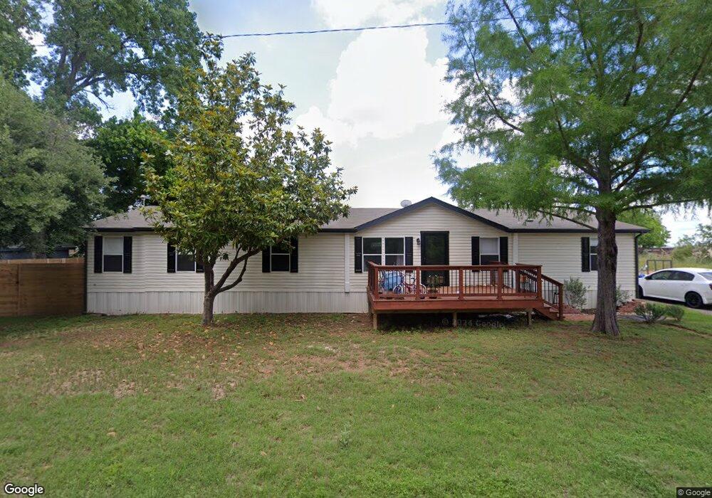 209 Jennings Ave, Boyd, TX 76023 - photo 1