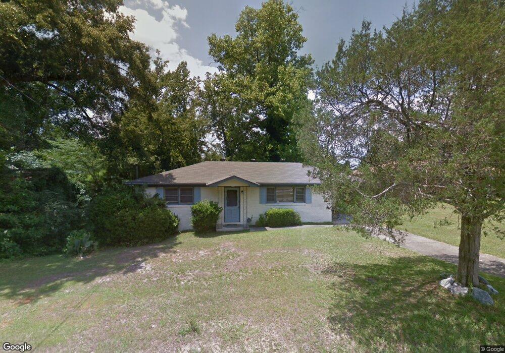 1640 Mathis Cir, Macon, GA 31206 - photo 1