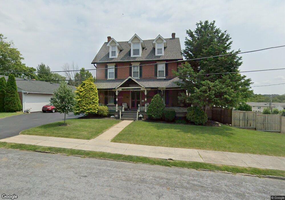 309 Marshall St, Kennett Square, PA 19348 - photo 1