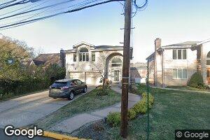 411 Chestnut St, Ridgefield, NJ 07657