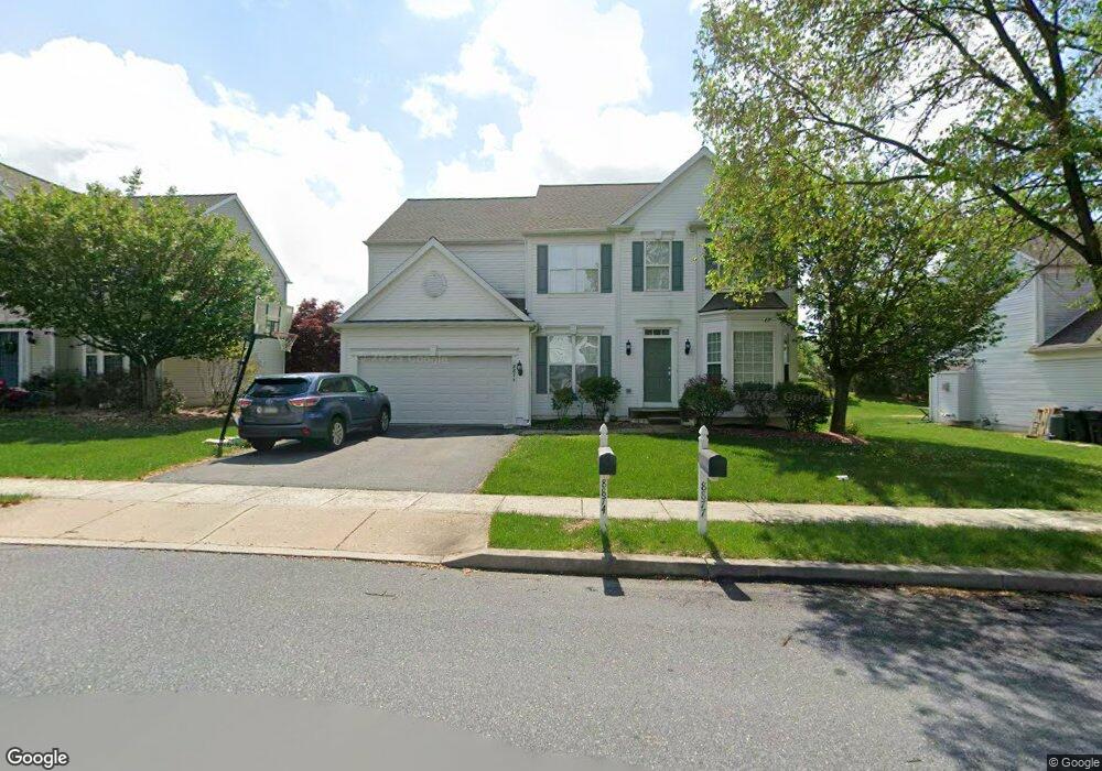 8874 Colebrook Dr, Breinigsville, PA 18031 - photo 1