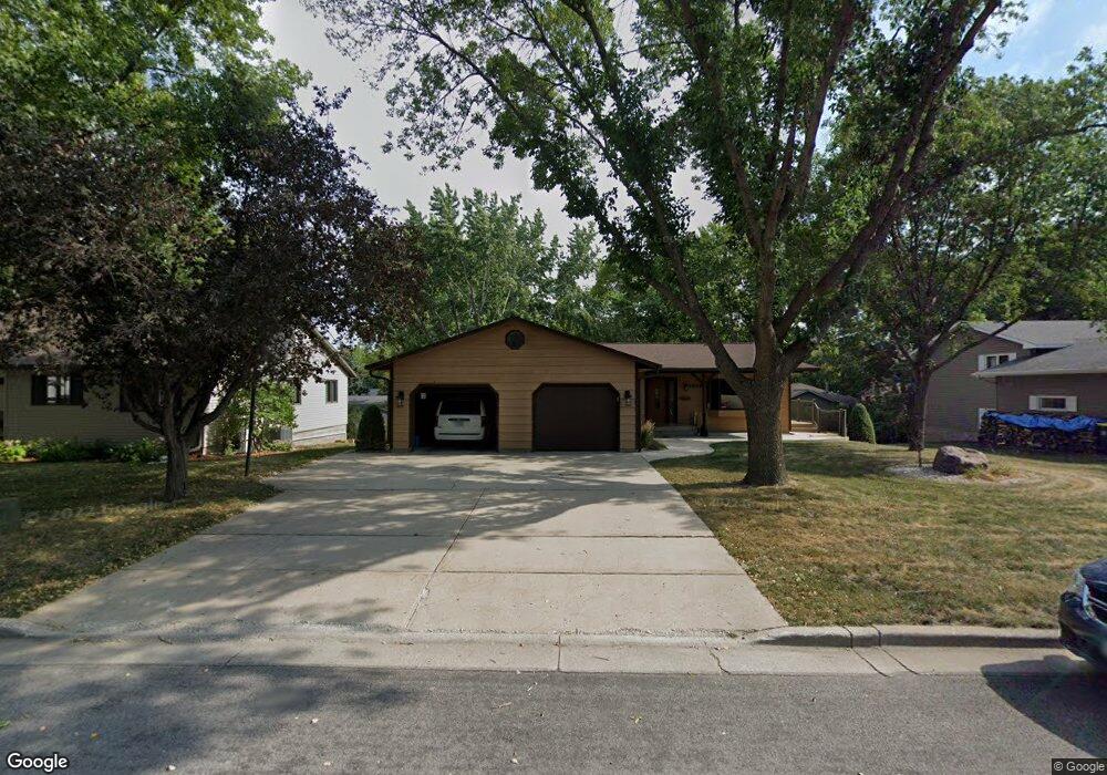 1826 Ashland Rd, New Ulm, MN 56073 - photo 1