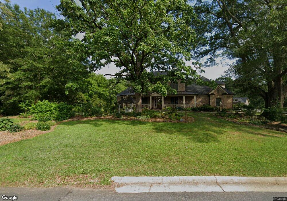 2188 Mitchell Rd NE, Marietta, GA 30062 - photo 1