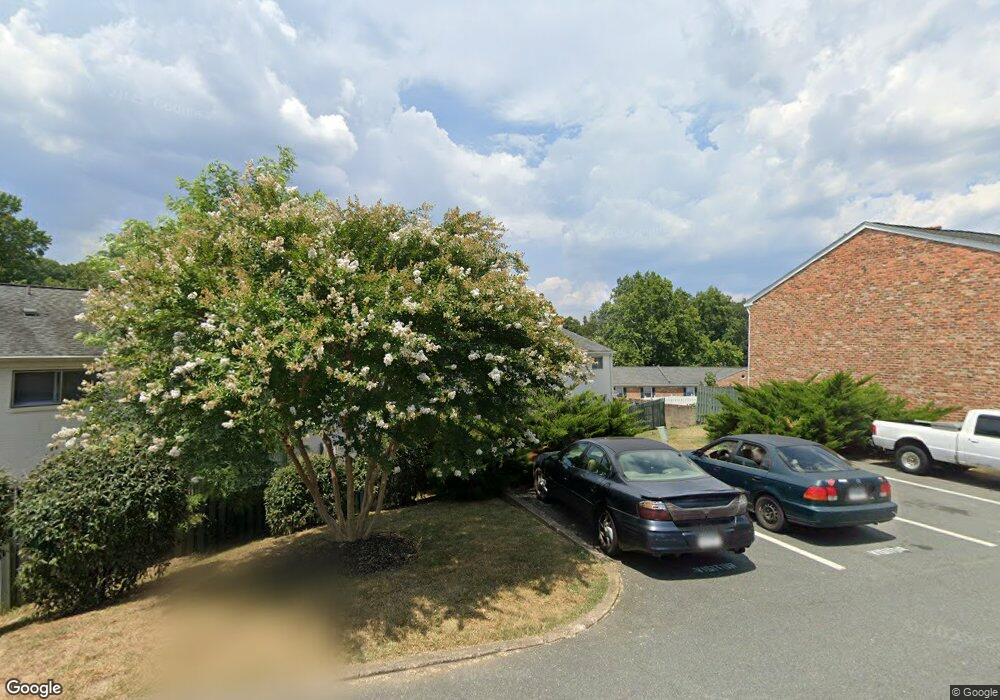 2635 Barracks Rd unit D, Charlottesville, VA 22901 - photo 1