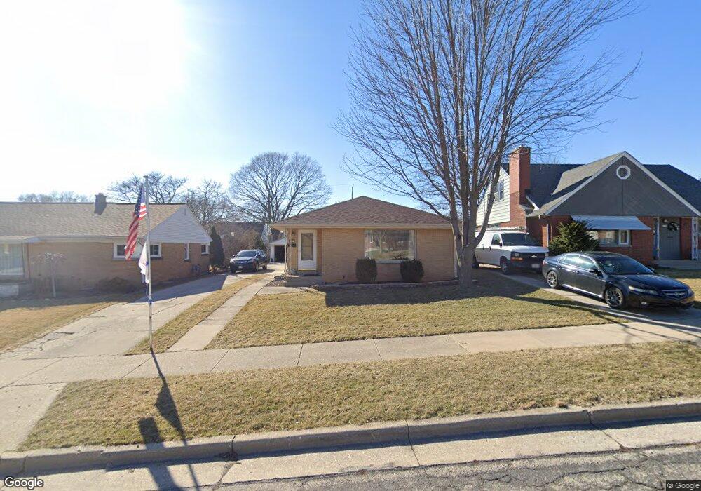 4401 S Taylor Ave, Milwaukee, WI 53207 - photo 1