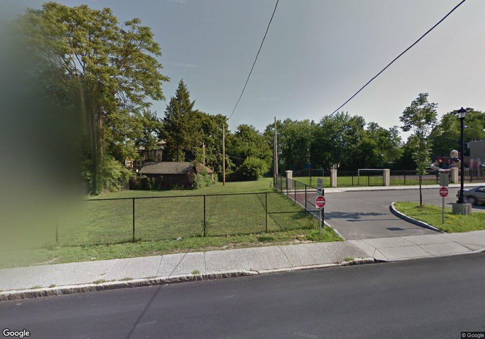 1013 Eastern Ave, Schenectady, NY 12308 - photo 1