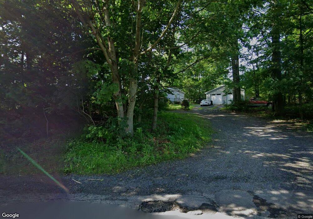 7446 Bell Gate Rd, Coopersburg, PA 18036 - photo 1