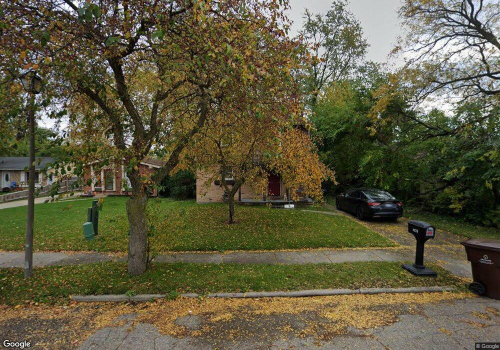 4325 Macdougal Cir, Lansing, MI 48911 - photo 1