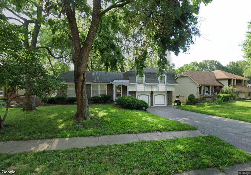 6013 Halsey St, Shawnee, KS 66216 - photo 1