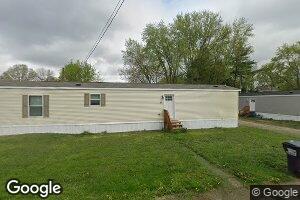 27 W 12th St, Dresden, OH 43821