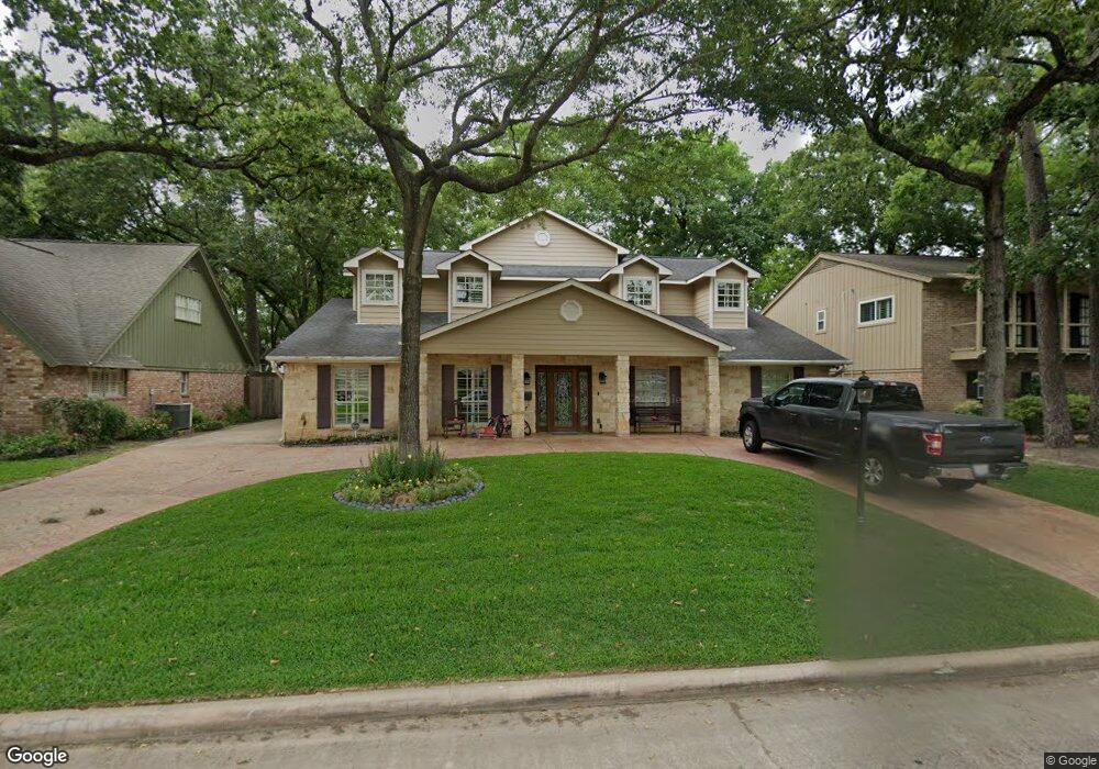 13706 Taylorcrest Rd, Houston, TX 77079 - photo 1