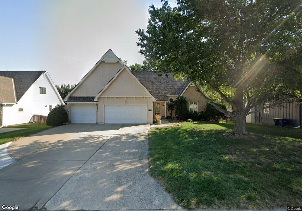 5119 SW Pelican Point, Lees Summit, MO 64082 - photo 1