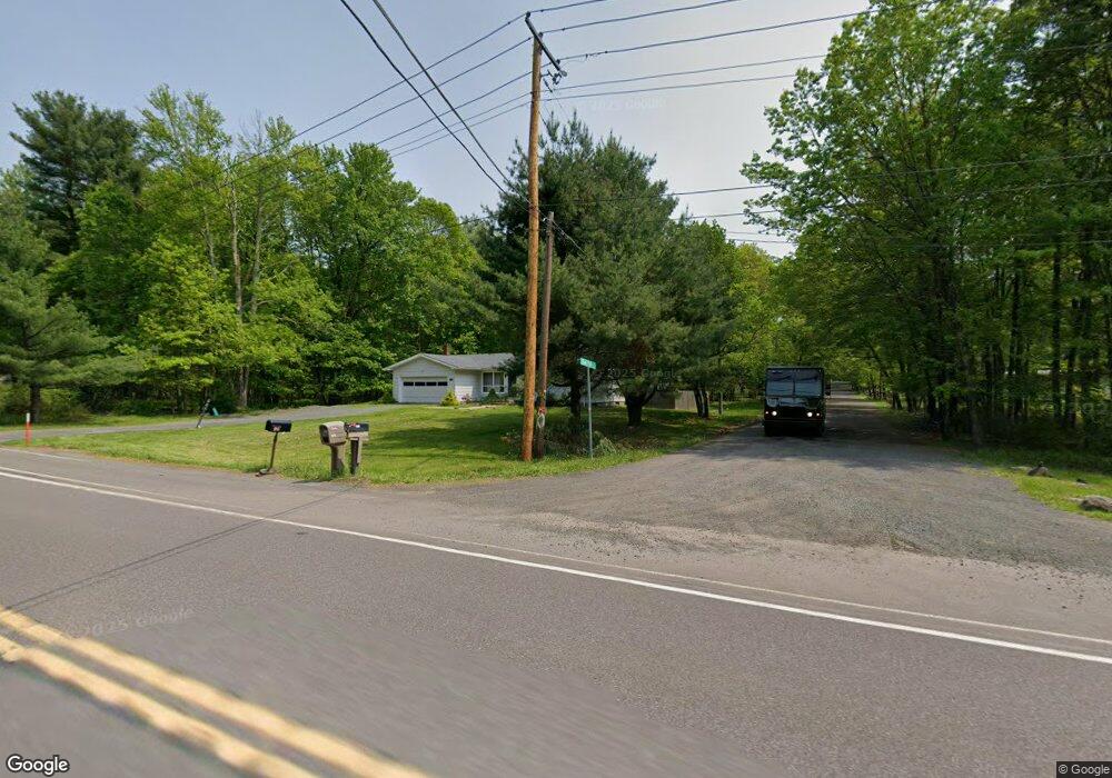 15 Deer Path Ln, Pocono Summit, PA 18346 - photo 1