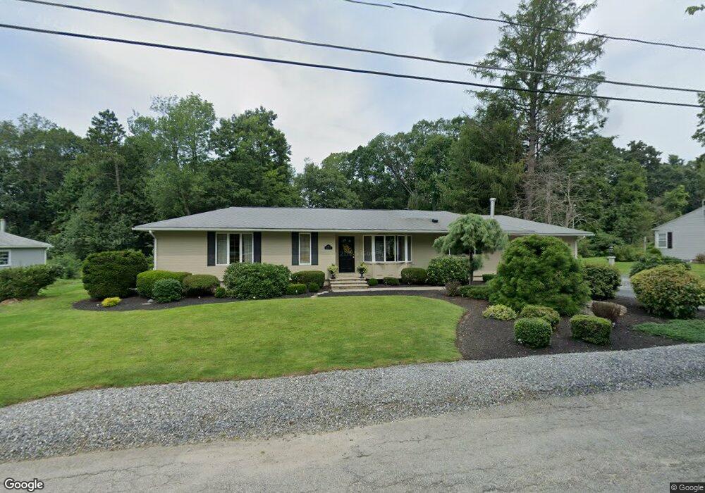 13 Brentwood Dr, Holden, MA 01520 - photo 1