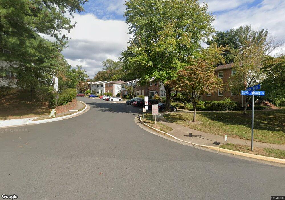 3085 White Birch Ct, Fairfax, VA 22031 - photo 1