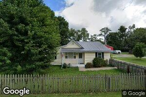 243 E 4th St, Clinton, IN 47842