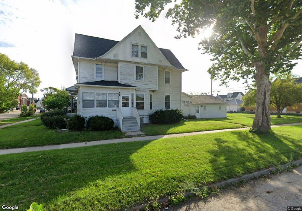 627 3rd Ave SW, Cedar Rapids, IA 52404 - photo 1