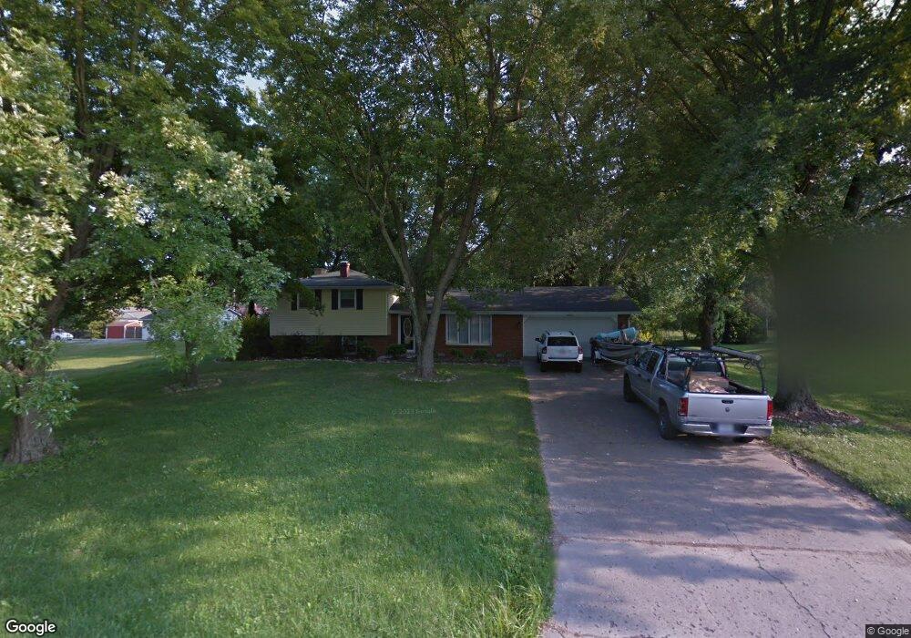 3329 Hawthorne Rd, Anderson, IN 46011 - photo 1