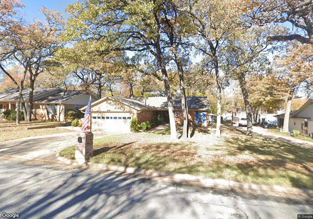 424 Billy Creek Cir, Hurst, TX 76053 - photo 1