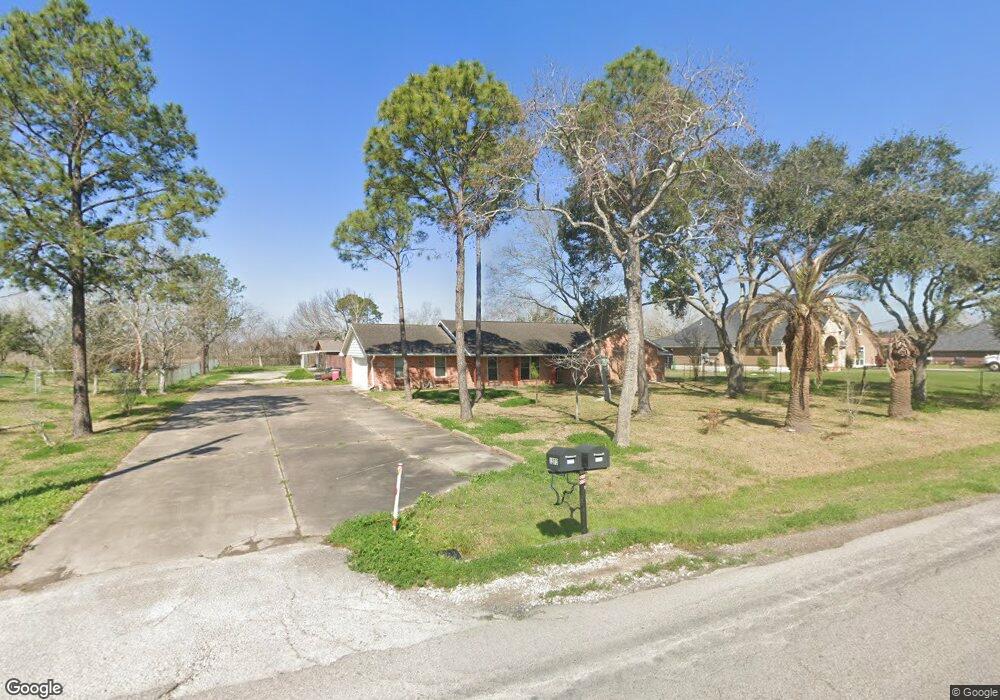 1373 County Road 149, Alvin, TX 77511 - photo 1