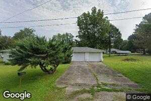 53 E Horry St, Reynolds, GA 31076