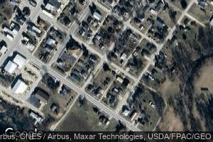 219 State St, Clermont, IA 52135