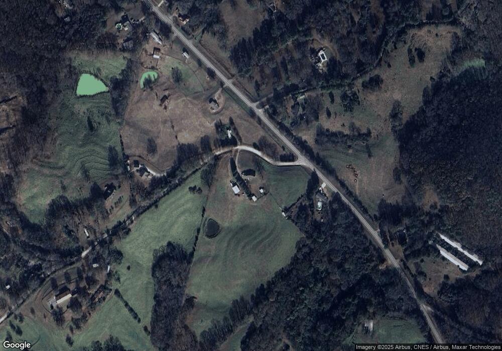 1768 Atkinson Bridge Rd, Carnesville, GA 30521 - photo 1