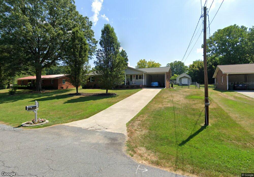 1813 Dennis St, Asheboro, NC 27205 - photo 1