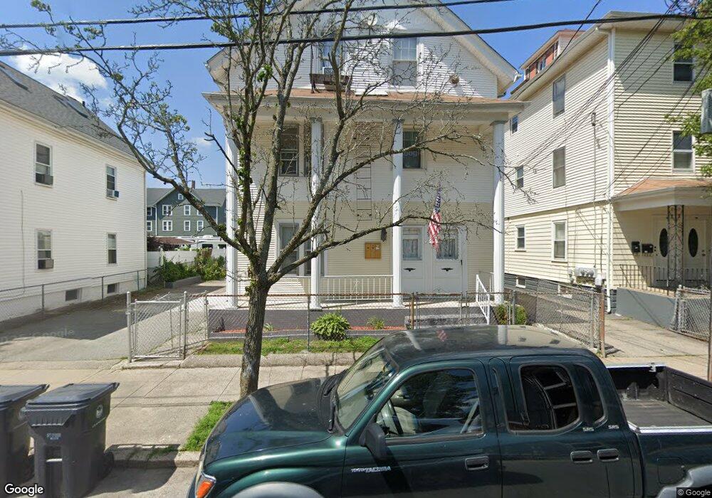 31 Heaton St unit 1, Pawtucket, RI 02860 - photo 1