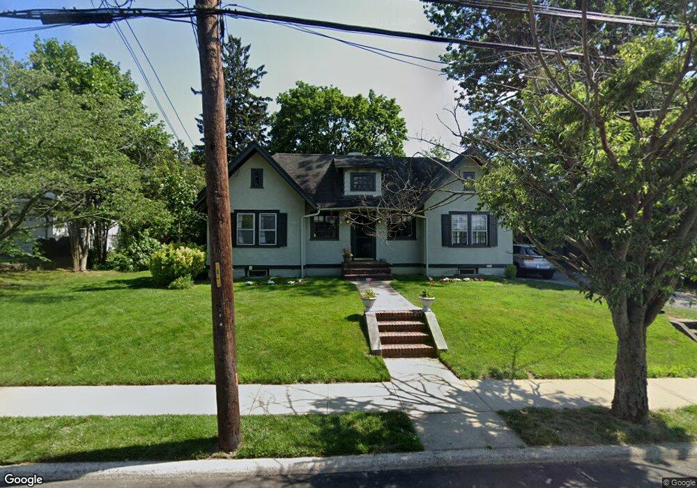 40 Hillcrest Ave, Manhasset, NY 11030 - photo 1