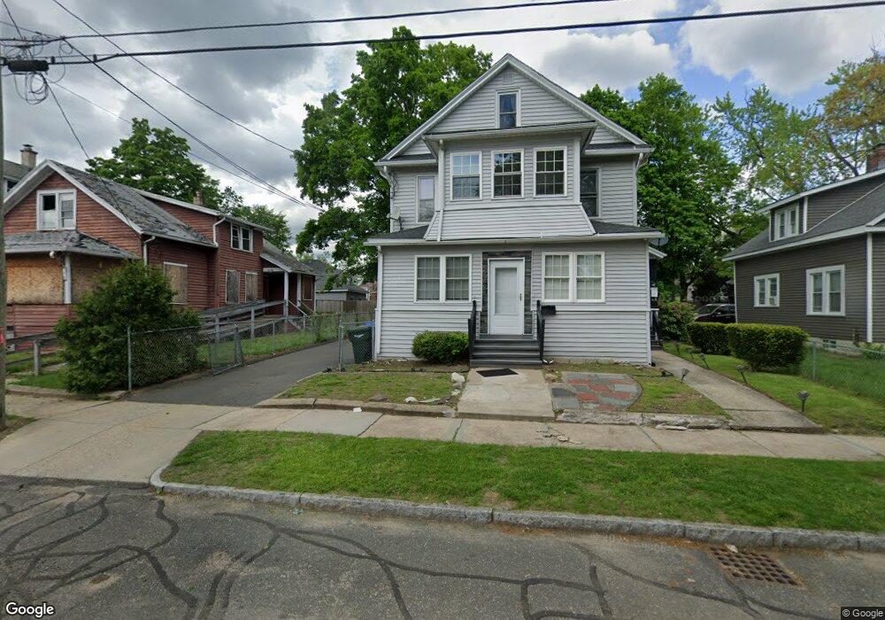 22 Highland St unit 24, Springfield, MA 01109 - photo 1