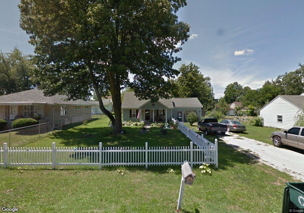 1811 S Biltmore Ave, Muncie, IN 47302 - photo 1