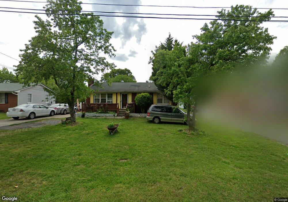 612 Paramount St, High Point, NC 27260 - photo 1