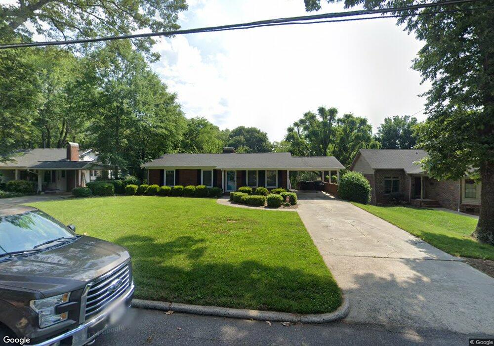 304 Magnolia St, Statesville, NC 28677 - photo 1