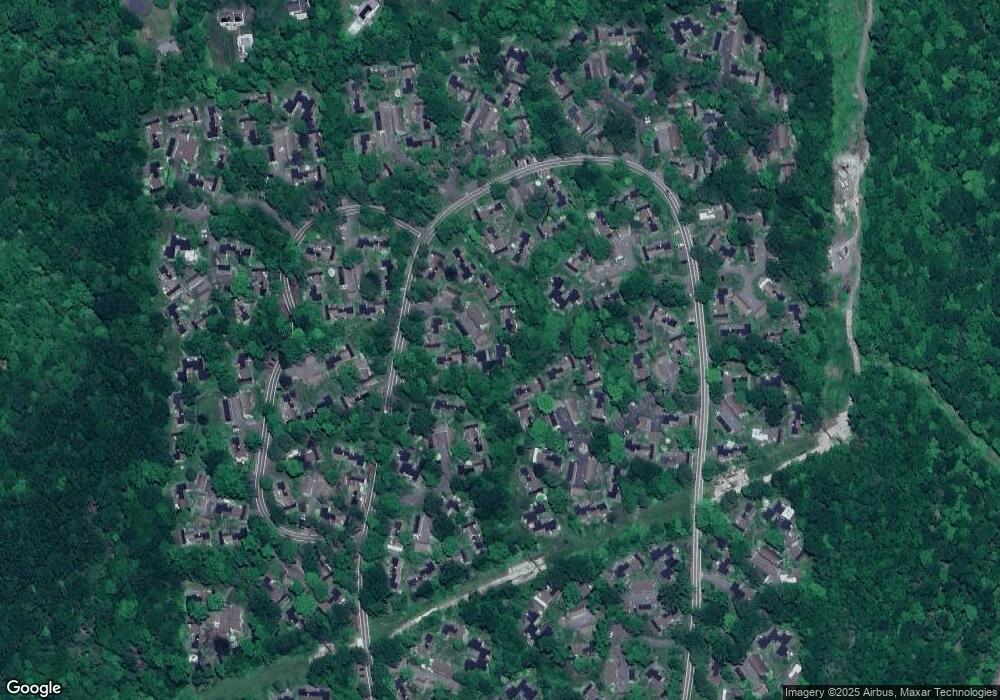 944 Heritage Village, Southbury, CT 06488 - photo 1