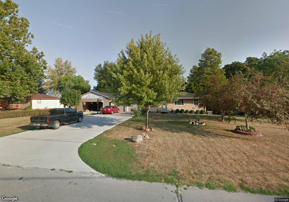 202 Hilltop Rd, Columbus Junction, IA 52738 - photo 1