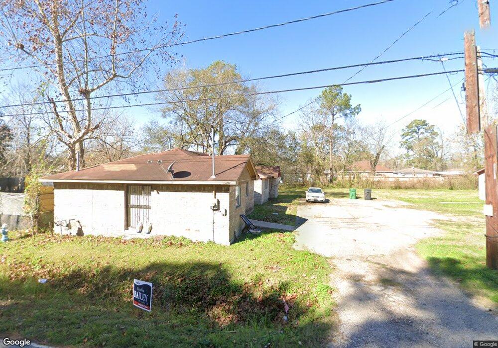 8605 Westcott Rd, Houston, TX 77016 - photo 1