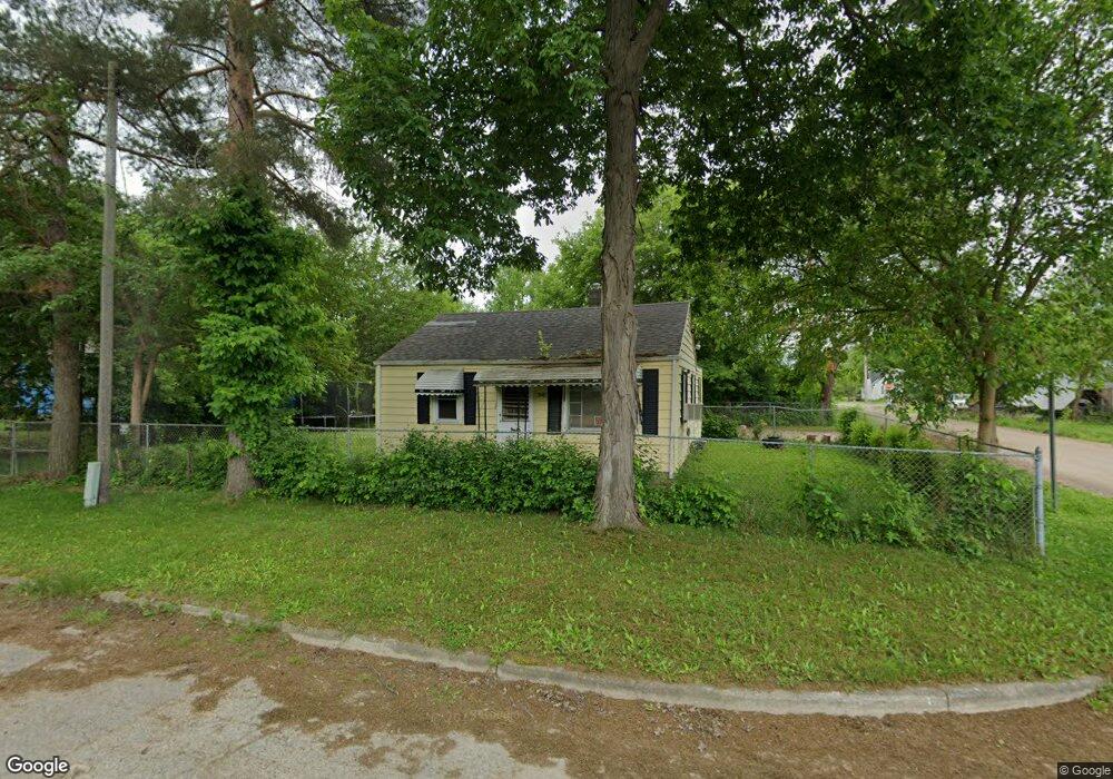 1455 W Juliah Ave, Flint, MI 48505 - photo 1