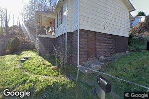 111 Peach St, Wheelwright, KY 41669