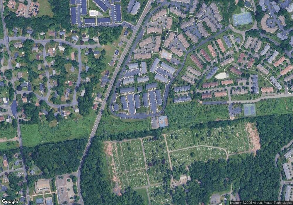 5 Knightsbridge Ct unit 222, Nanuet, NY 10954 - photo 1